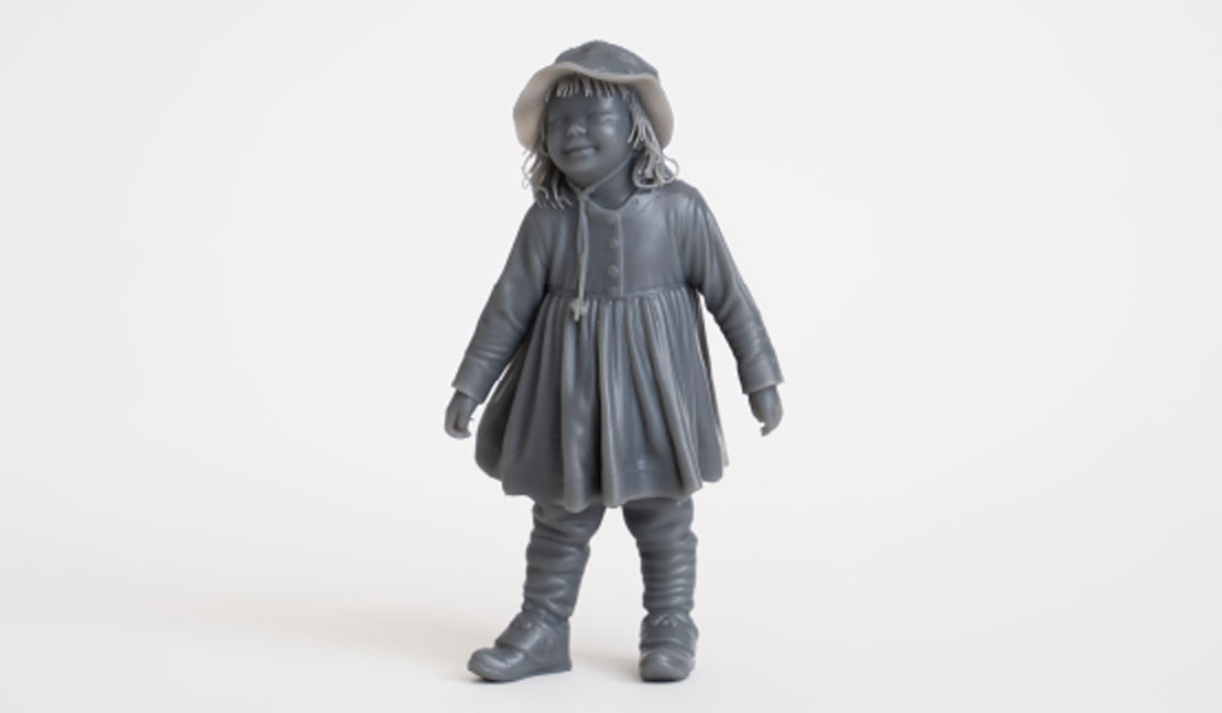 3D プリンターで出力した人形